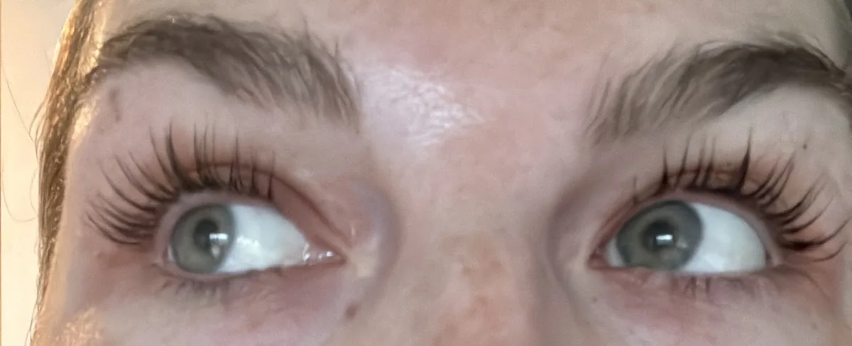 Shaped brows and lash extensions